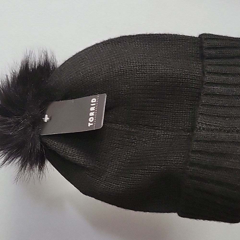 Torrid Black Winter Hat - Picture 2 of 2